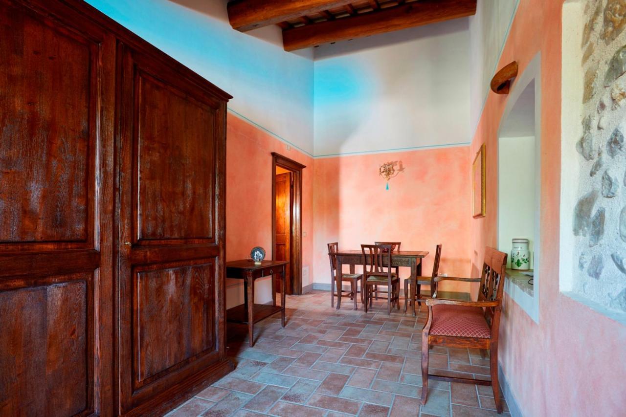 Agriturismo Il Molino Antico - 5 Girasoli สโปเลโต ภายนอก รูปภาพ