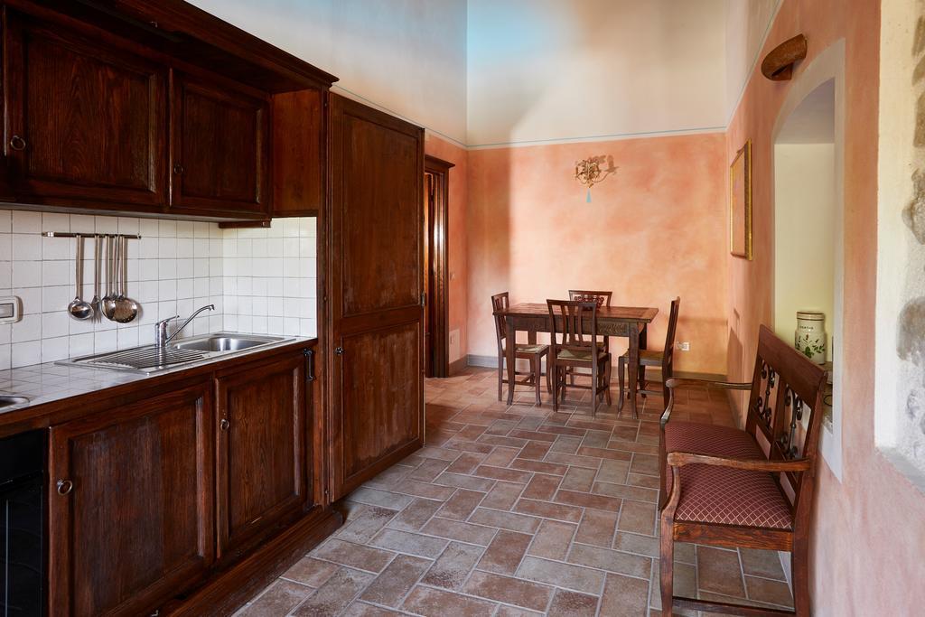 Agriturismo Il Molino Antico - 5 Girasoli สโปเลโต ภายนอก รูปภาพ
