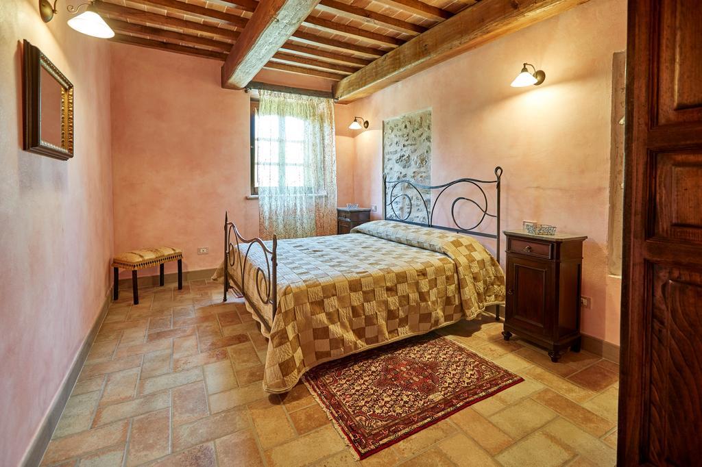 Agriturismo Il Molino Antico - 5 Girasoli สโปเลโต ภายนอก รูปภาพ