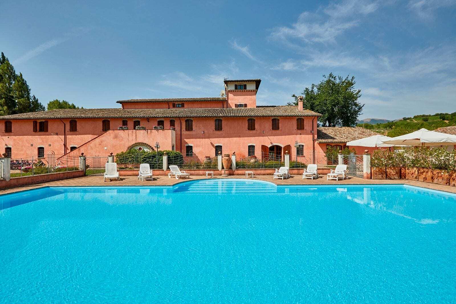 Agriturismo Il Molino Antico - 5 Girasoli สโปเลโต ภายนอก รูปภาพ